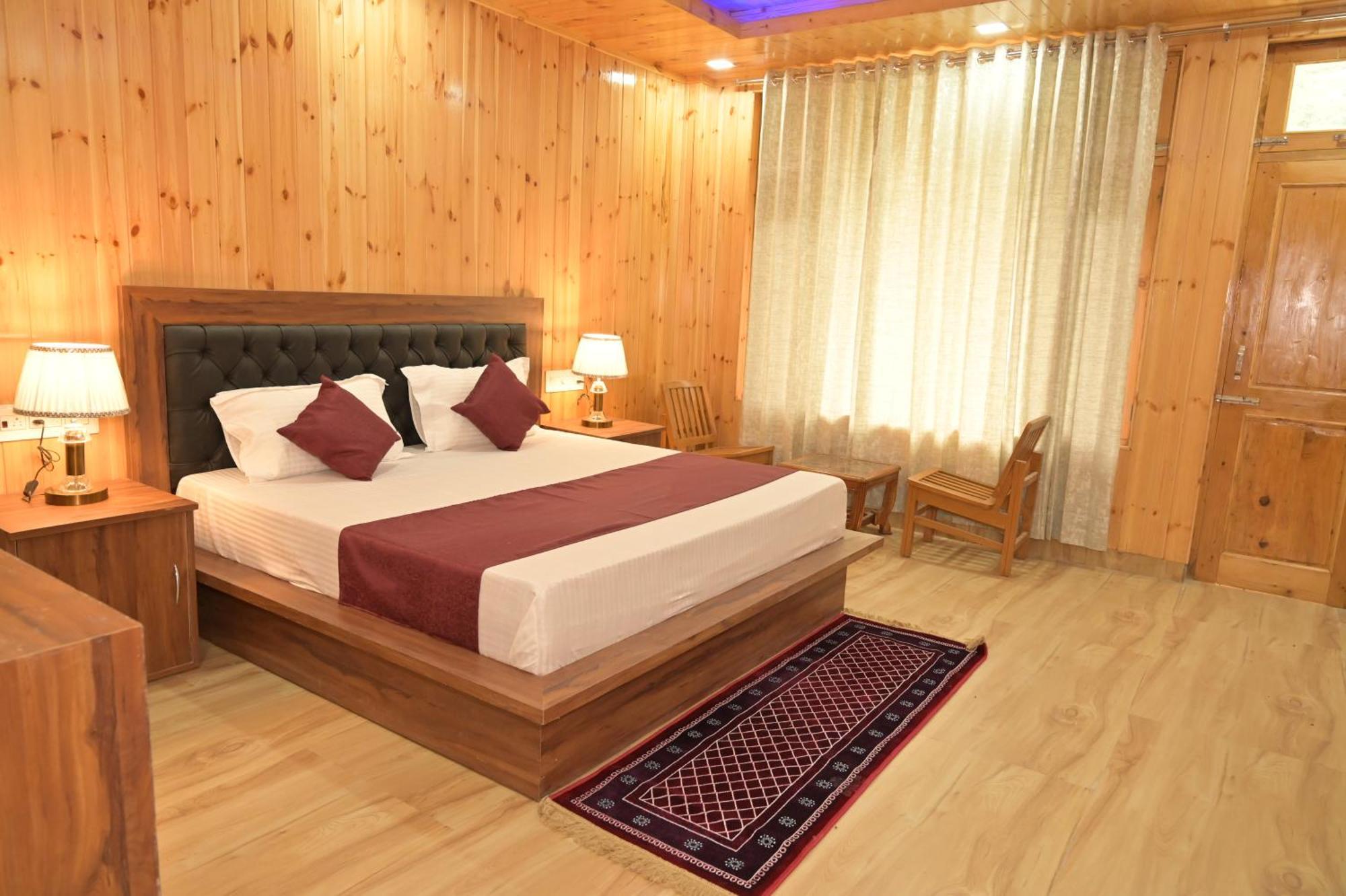 Hotel Royal Galaxy Tirthan Banjar Ngoại thất bức ảnh